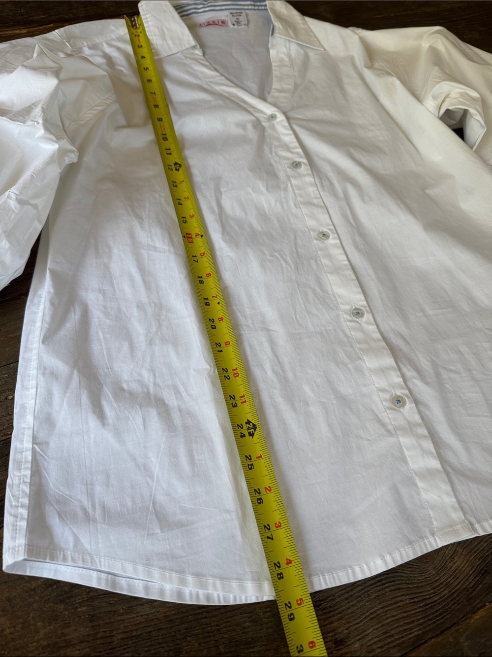 Tizzie white cotton button down v-neck balloon sleeved shirt EUC size XL - Picture 7 of 7